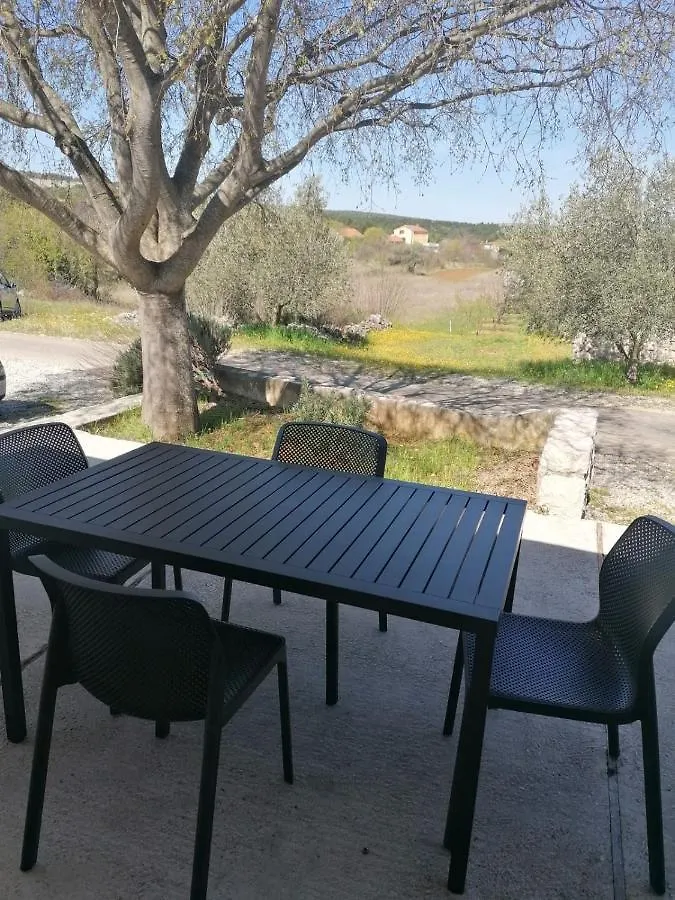 Robinson'S House Villa Krusevo